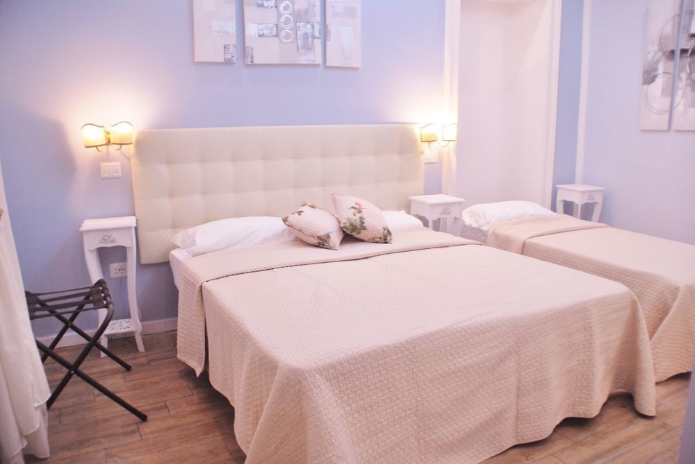 קליארי Onda Marina Rooms מראה חיצוני תמונה