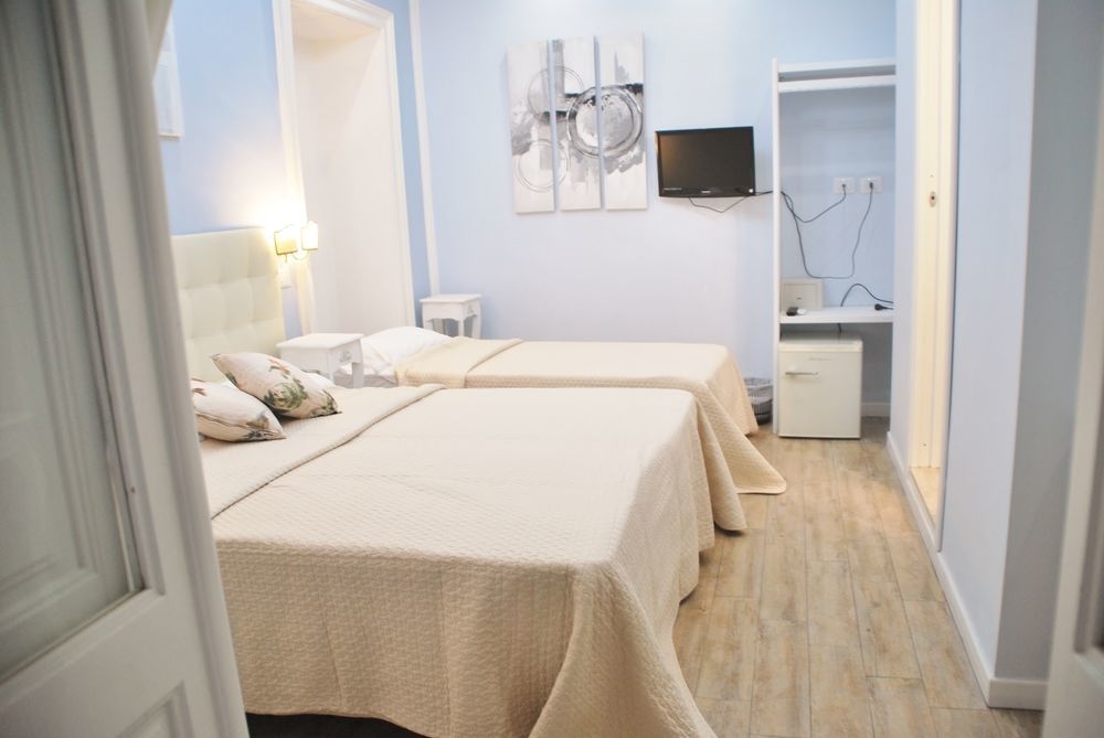קליארי Onda Marina Rooms מראה חיצוני תמונה