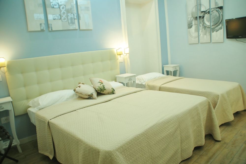 קליארי Onda Marina Rooms מראה חיצוני תמונה