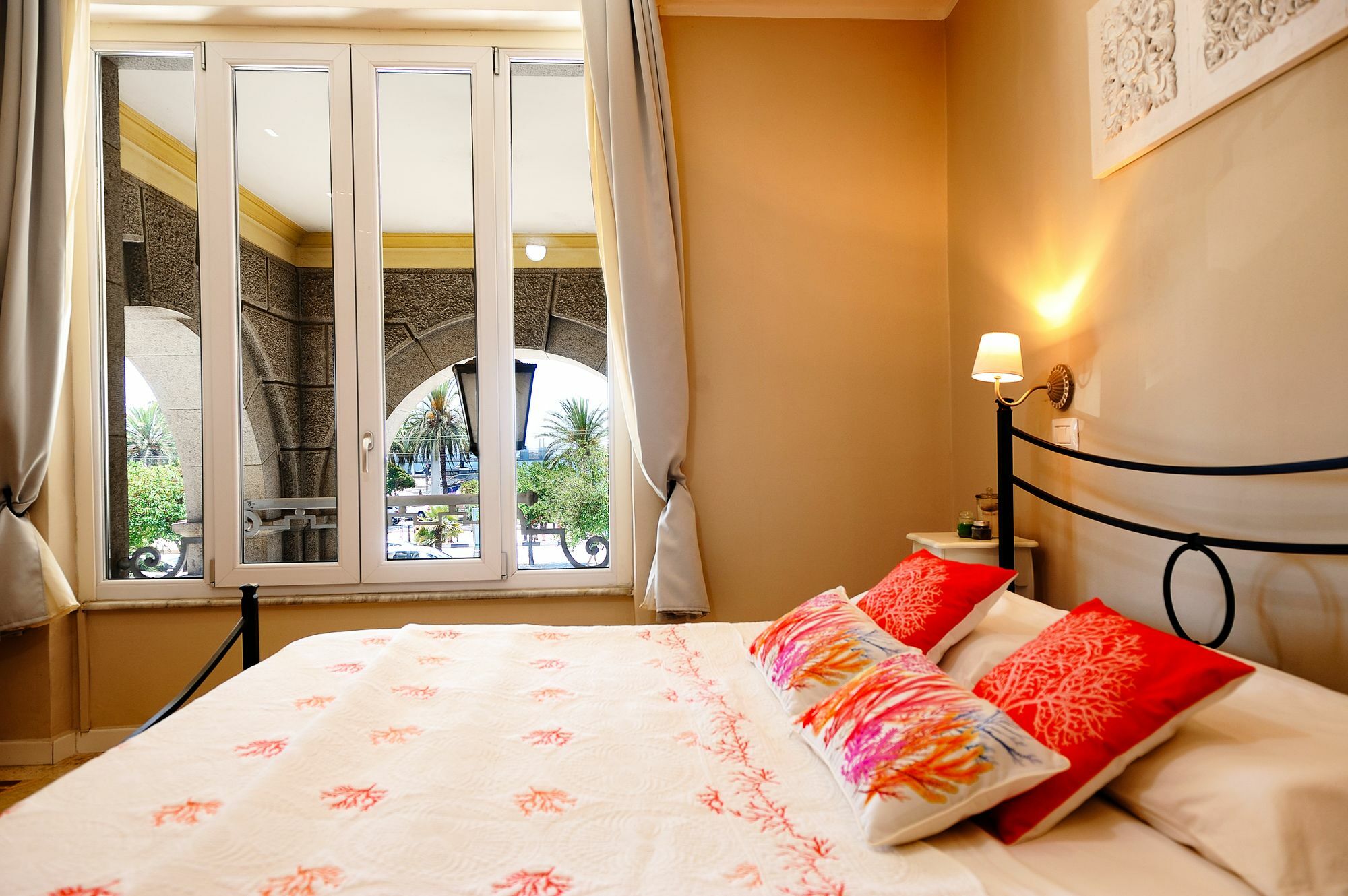 קליארי Onda Marina Rooms מראה חיצוני תמונה