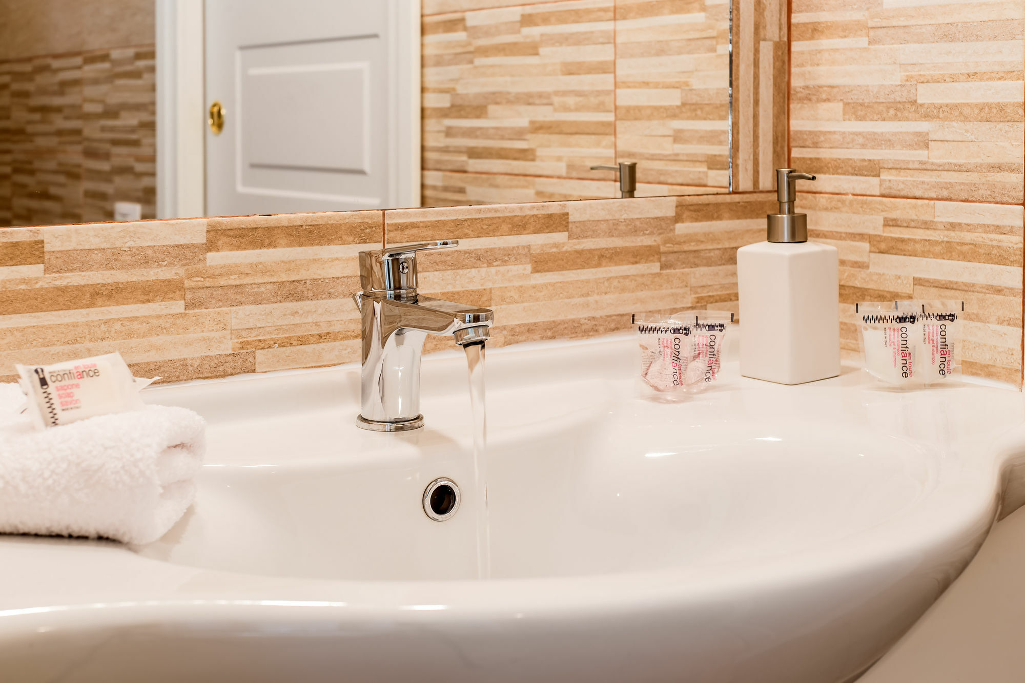 קליארי Onda Marina Rooms מראה חיצוני תמונה
